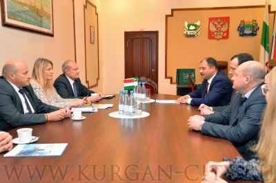 ������ ��������� ���������� ������� � �������������